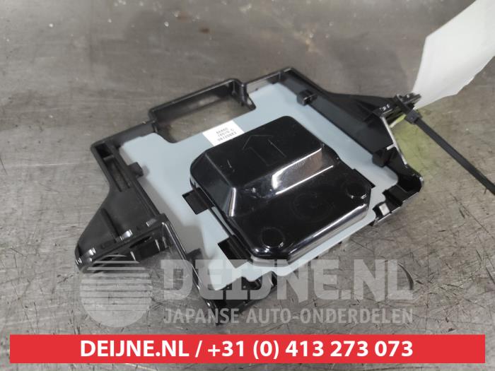 Toyota Aygo X GPS antenna O698701