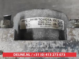 Toyota Aygo X ABS Pumpe O698729 foto 2