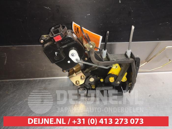 Kia Rio Deurslot Mechaniek 4Deurs rechts-voor O280919
