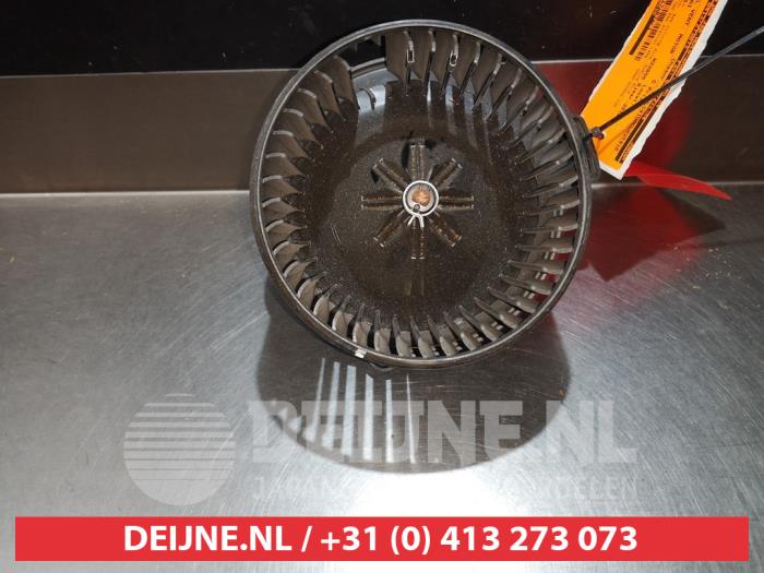 Hyundai I40 Kachel Ventilatiemotor O366988