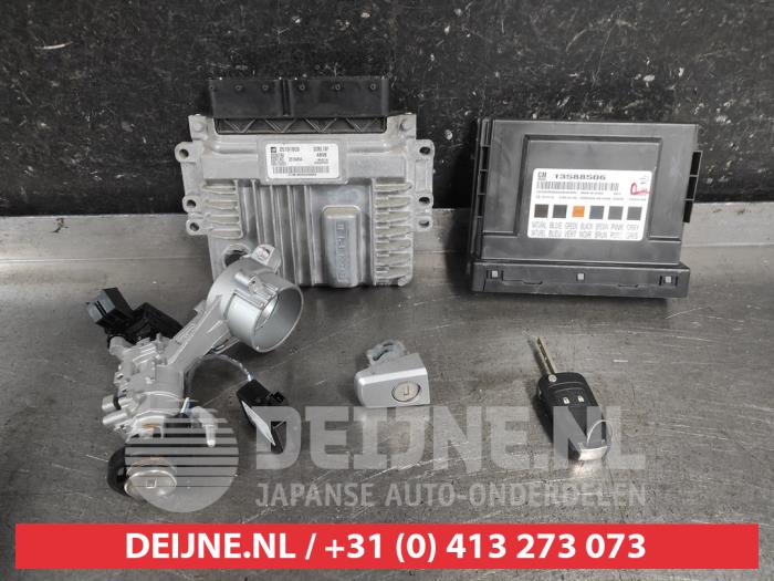 Chevrolet Orlando Ignition lock + key O698870