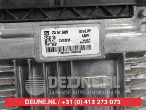 Chevrolet Orlando Ignition lock + key O698870 photo 2