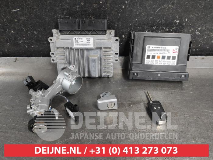 Chevrolet Orlando Slotenset Cilinder (compleet) O698871