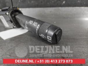 Chevrolet Orlando Wiper switch O698879 photo 2