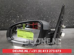 Gebruikte Buitenspiegel links Hyundai Kona (OS) 1.0 T-GDI 12V Prijs € 200,00 Margeregeling aangeboden door V.Deijne Jap.Auto-onderdelen BV