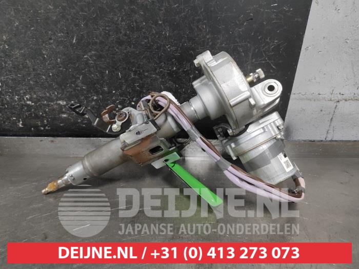 Toyota Prius Plus Steering column O698914