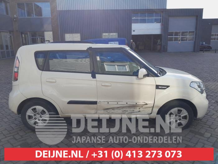 Kia Soul Dreieckfenster rechts hinten O698998