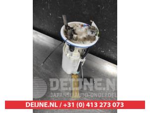 Gebruikte Tank element Pomp Kia Carens III (FG) 2.0i CVVT 16V Prijs € 50,00 Margeregeling aangeboden door V.Deijne Jap.Auto-onderdelen BV