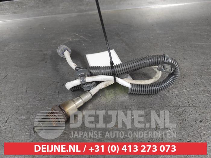 Gebruikte Lambda Sonde Toyota Yaris III (P13) 1.0 12V VVT-i Prijs € 50,00 Margeregeling aangeboden door V.Deijne Jap.Auto-onderdelen BV