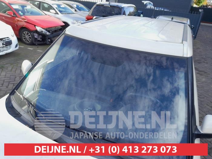 Kia Soul Frontscreen O699219