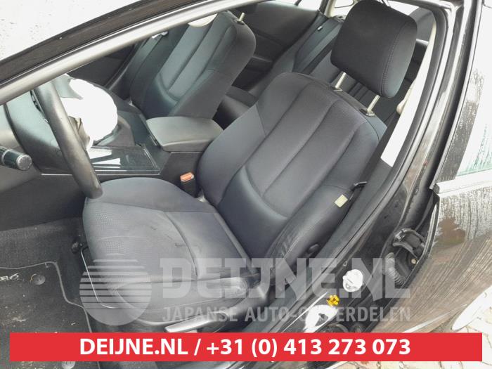 Mazda 6 Armlehne O699331