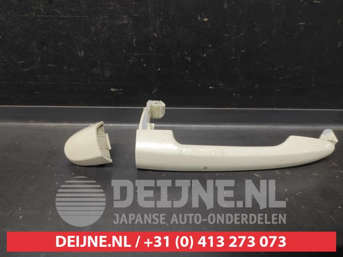 Kia Carens Front door handle 4-door, right O699453