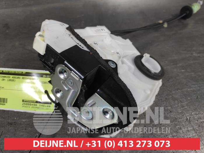 Mazda CX-30 Deurslot Mechaniek 4Deurs rechts-voor O699484