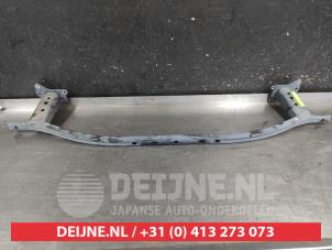Gebruikte Bumperframe voor Mazda CX-30 (DM) 2.0 e-SkyActiv-G 122 16V Prijs € 50,00 Margeregeling aangeboden door V.Deijne Jap.Auto-onderdelen BV