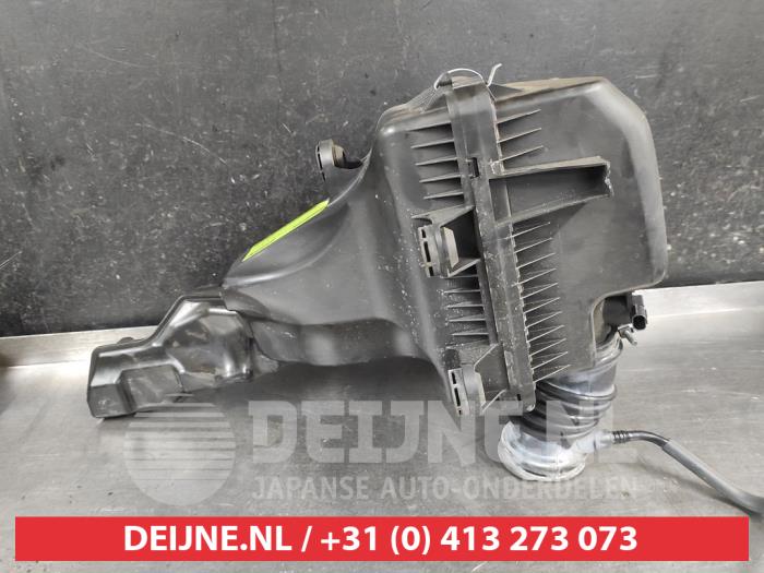 Mazda CX-30 Luchtfilterhuis O699534