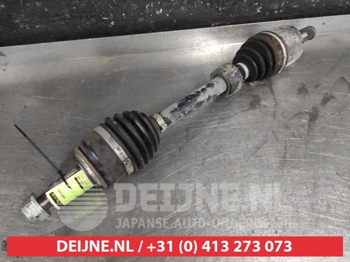 Mazda CX-30 Antriebswelle links vorne O699535