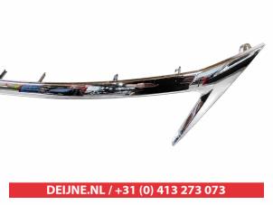 Lexus CT 200h Grille O9990009712 photo 4