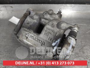 Mazda CX-30 Remklauw (Tang) links-voor O699539 foto 2