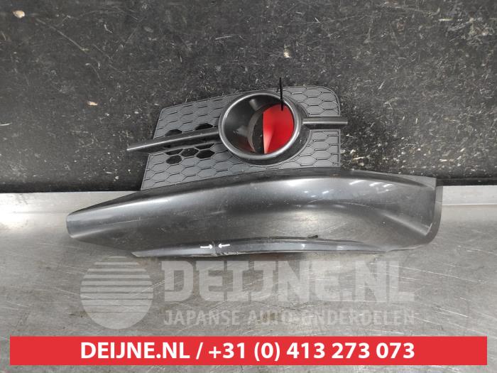 Suzuki Swift Bumper Rooster O699658