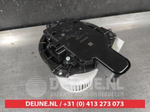 Gebruikte Kachel Ventilatiemotor Mazda MX-30 e-SkyActiv R-EV 170 Prijs op aanvraag aangeboden door V.Deijne Jap.Auto-onderdelen BV