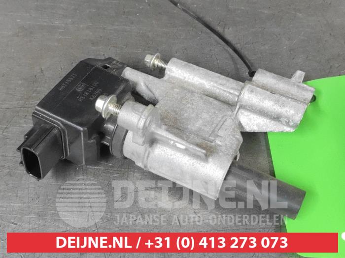 Gebruikte Bobine Mazda MX-30 e-SkyActiv R-EV 170 Prijs € 20,00 Margeregeling aangeboden door V.Deijne Jap.Auto-onderdelen BV