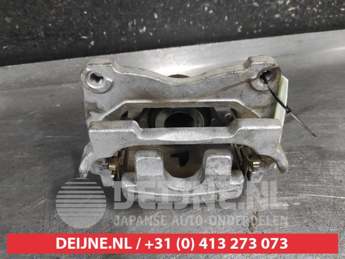 Mazda MX-30 Remklauw (Tang) links-voor O699780