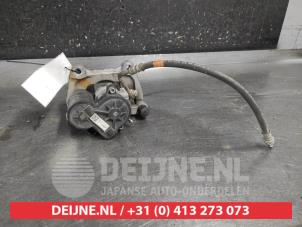 Mazda MX-30 Remklauw (Tang) links-achter O699782 foto 2