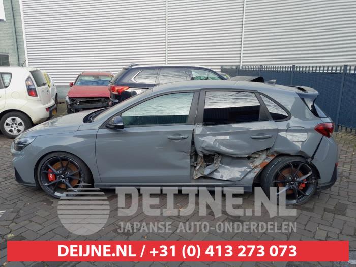 Hyundai I30 Türscheibe 4-türig links vorne O699791