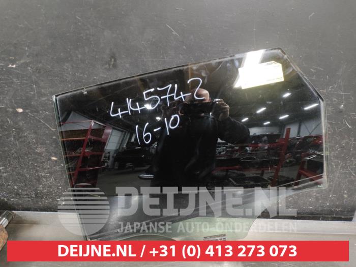Hyundai I30 Türscheibe 4-türig links hinten O699792