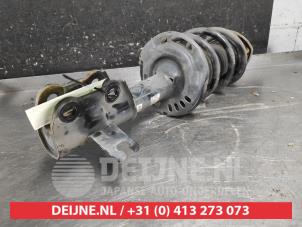 Gebruikte Mac Phersonpoot rechts-voor Mazda MX-30 e-SkyActiv R-EV 170 Prijs op aanvraag aangeboden door V.Deijne Jap.Auto-onderdelen BV