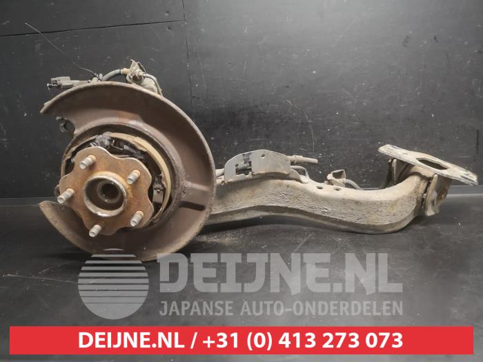 Nissan Qashqai+2 Achsschenkel rechts hinten O699826