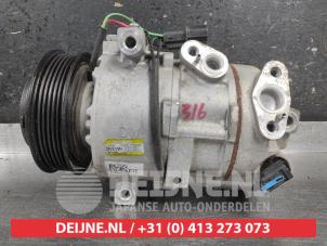 Gebruikte Aircopomp Hyundai Kona (OS) 1.0 T-GDI 12V Prijs € 150,00 Margeregeling aangeboden door V.Deijne Jap.Auto-onderdelen BV