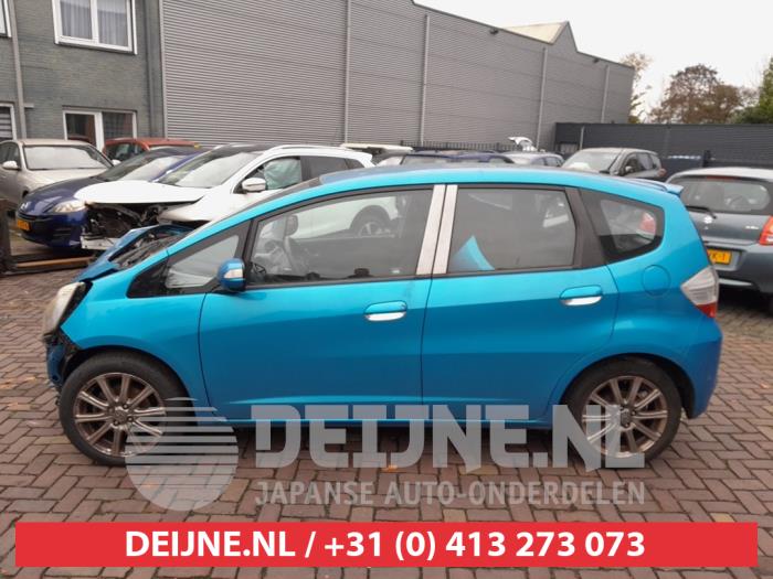 Honda Jazz Portierruit 4Deurs links-achter O699911