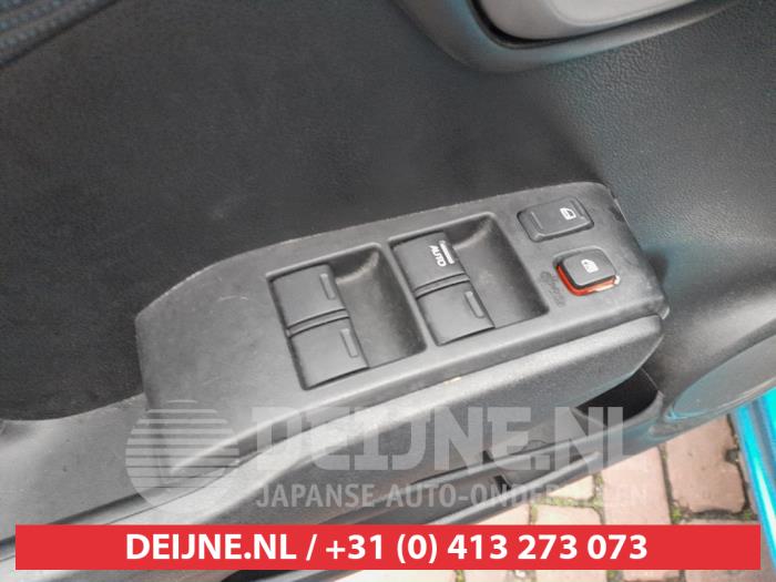 Honda Jazz Combischakelaar ramen O699937