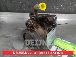 Gebruikte Stuurbekrachtiging Pomp Toyota Land Cruiser 90 (J9) 3.0 TD Prijs € 75,00 Margeregeling aangeboden door V.Deijne Jap.Auto-onderdelen BV