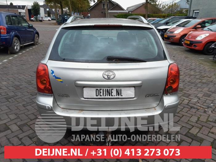 Toyota Avensis Anhängerkupplung O699877