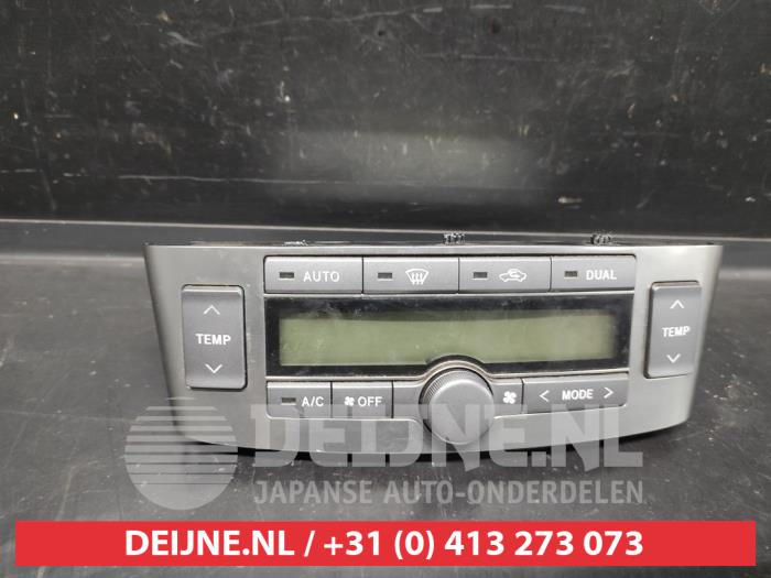 Toyota Avensis Kachel Bedieningspaneel O699891