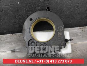 Gebruikte Stuurhoek sensor Nissan Qashqai (J10) 2.0 dCi 4x4 Prijs € 50,00 Margeregeling aangeboden door V.Deijne Jap.Auto-onderdelen BV