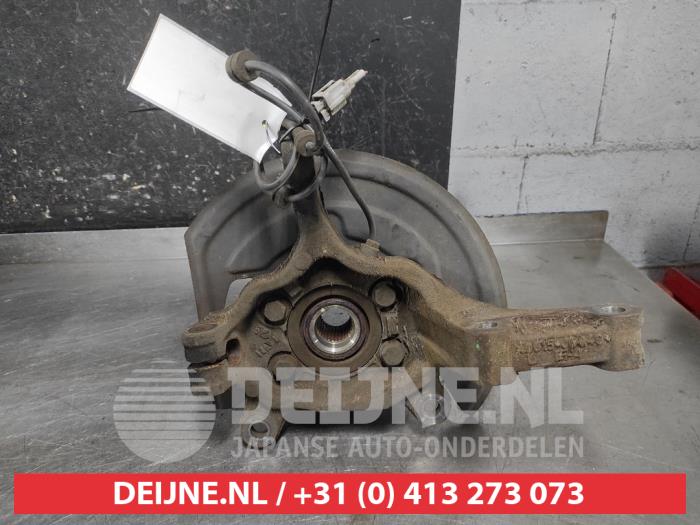Nissan Qashqai+2 Achsschenkel links vorne O700065