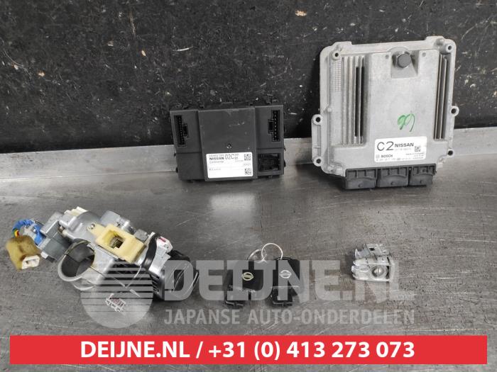 Nissan Qashqai+2 Steuergerät Motormanagement O700068