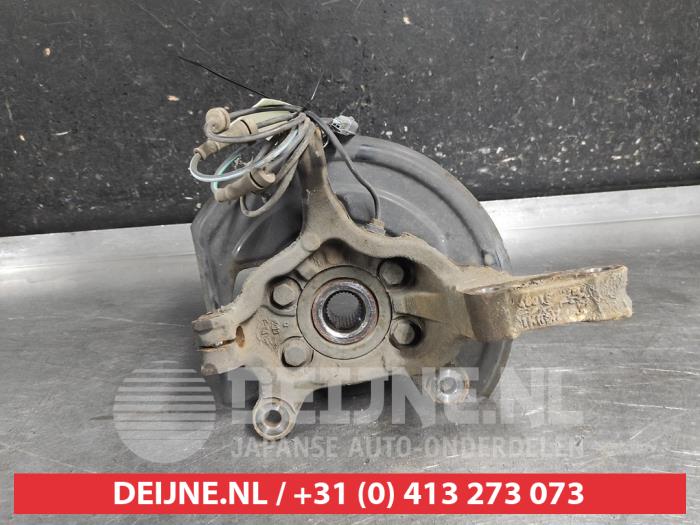 Nissan Juke Achsschenkel links vorne O700156