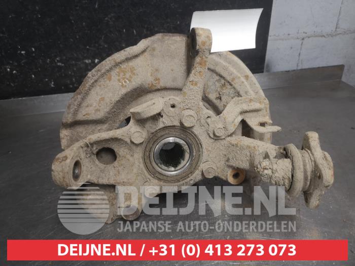Mitsubishi Pajero Achsschenkel rechts vorne O700245
