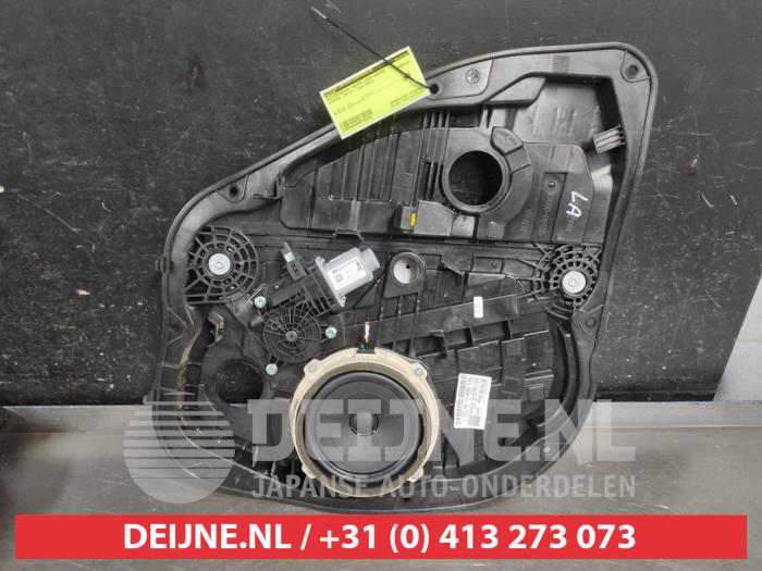 Hyundai I30 Fenstermechanik 4-türig links hinten O700286
