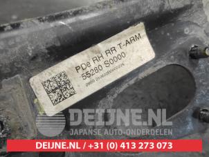 Hyundai I30 Draagarm rechts-achter O700387 foto 2