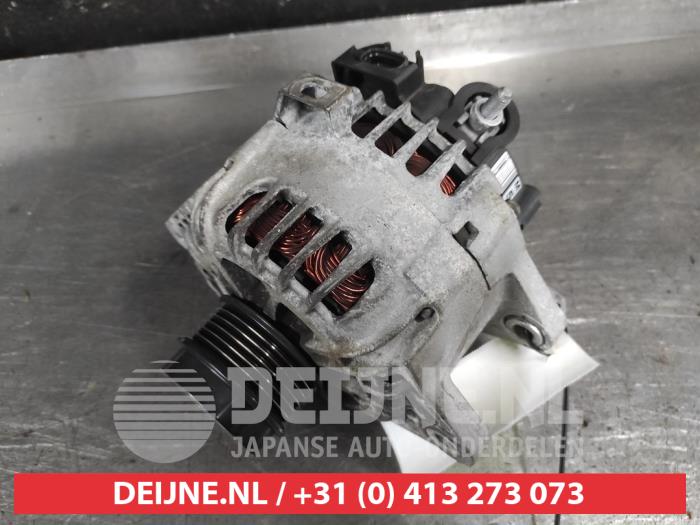 Gebruikte Dynamo Hyundai i30 (GDHB5) 1.6 GDI Blue 16V Prijs € 40,00 Margeregeling aangeboden door V.Deijne Jap.Auto-onderdelen BV