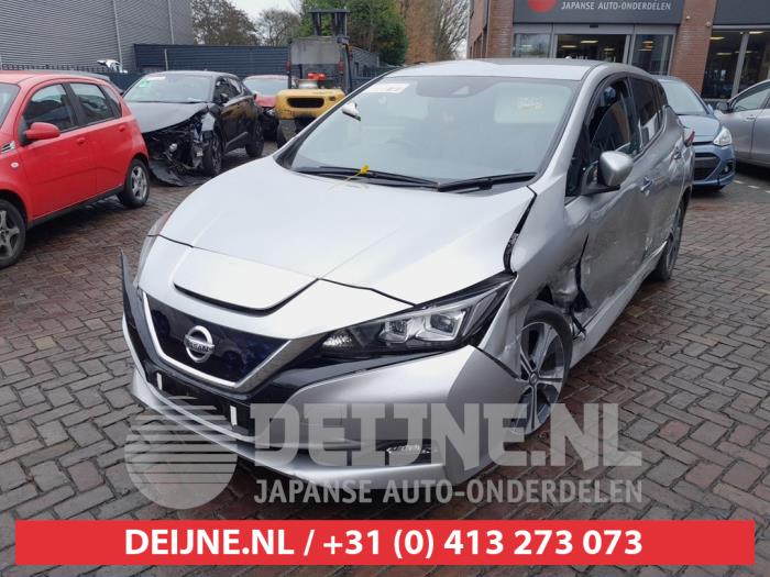 Nissan Leaf Außenspiegel links O700474