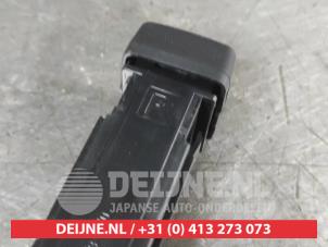Toyota Corolla Sitzheizung Schalter O700499 foto 3