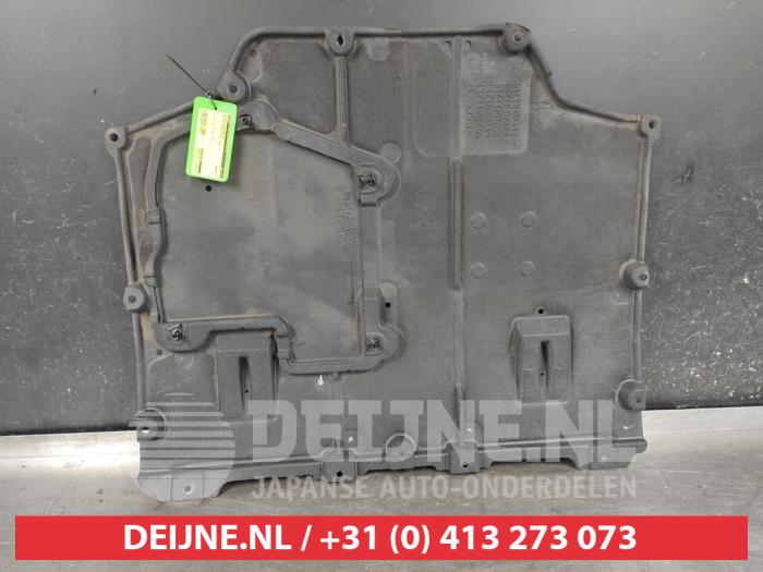 Toyota Corolla Engine protection panel O700513