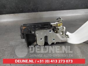 Chevrolet Aveo Deurslot Mechaniek 4Deurs rechts-voor O700789 foto 2