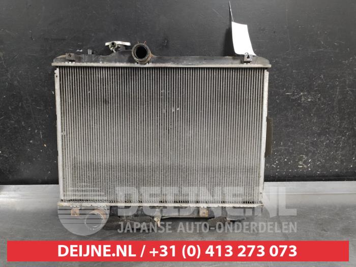 Suzuki Swift Kühler O700837